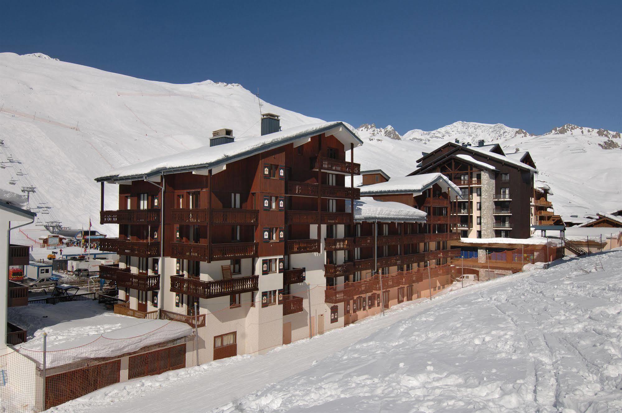 Residence Odalys Le Rond Point Des Pistes Тин Екстериор снимка