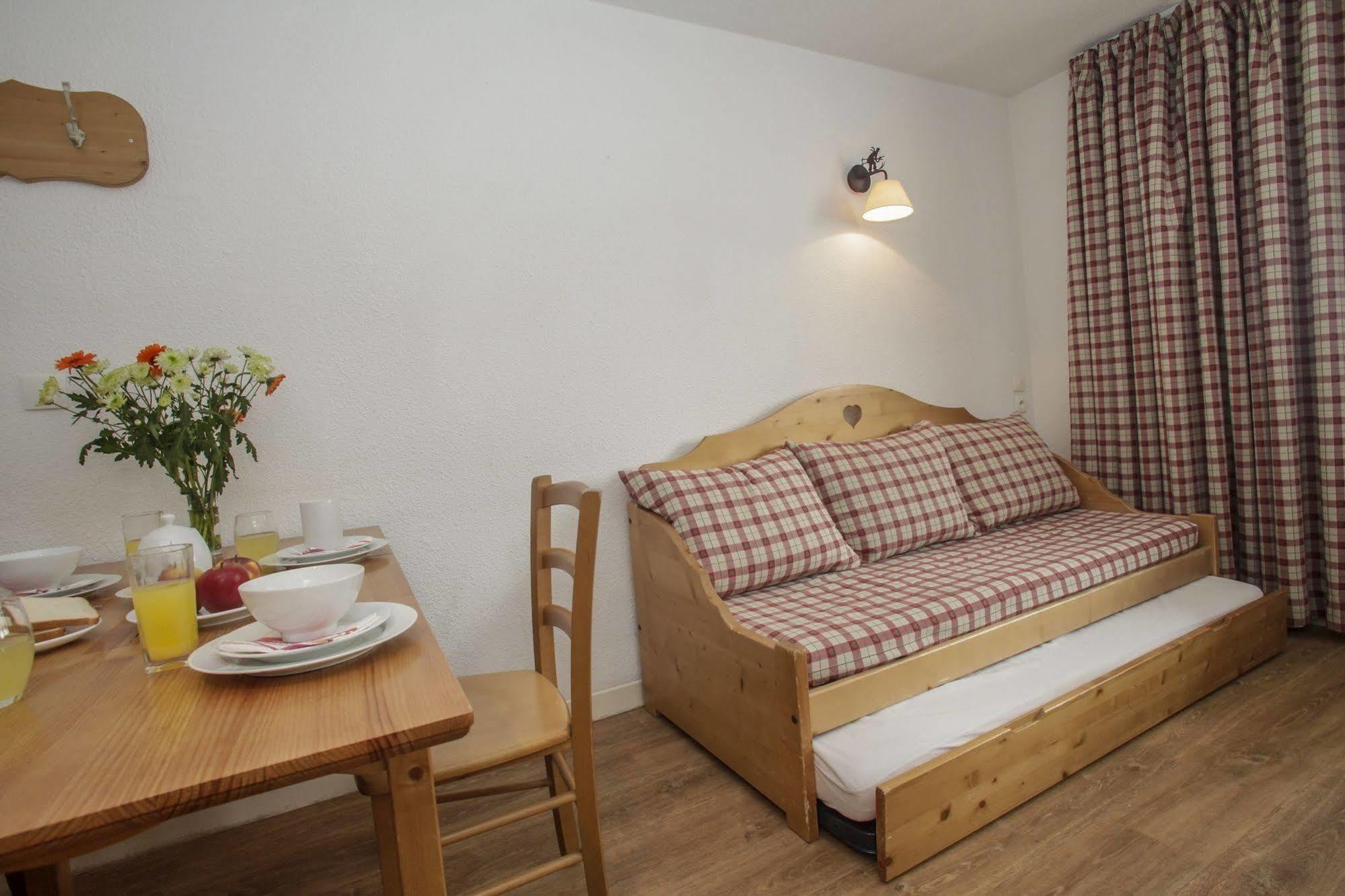 Residence Odalys Le Rond Point Des Pistes Тин Екстериор снимка