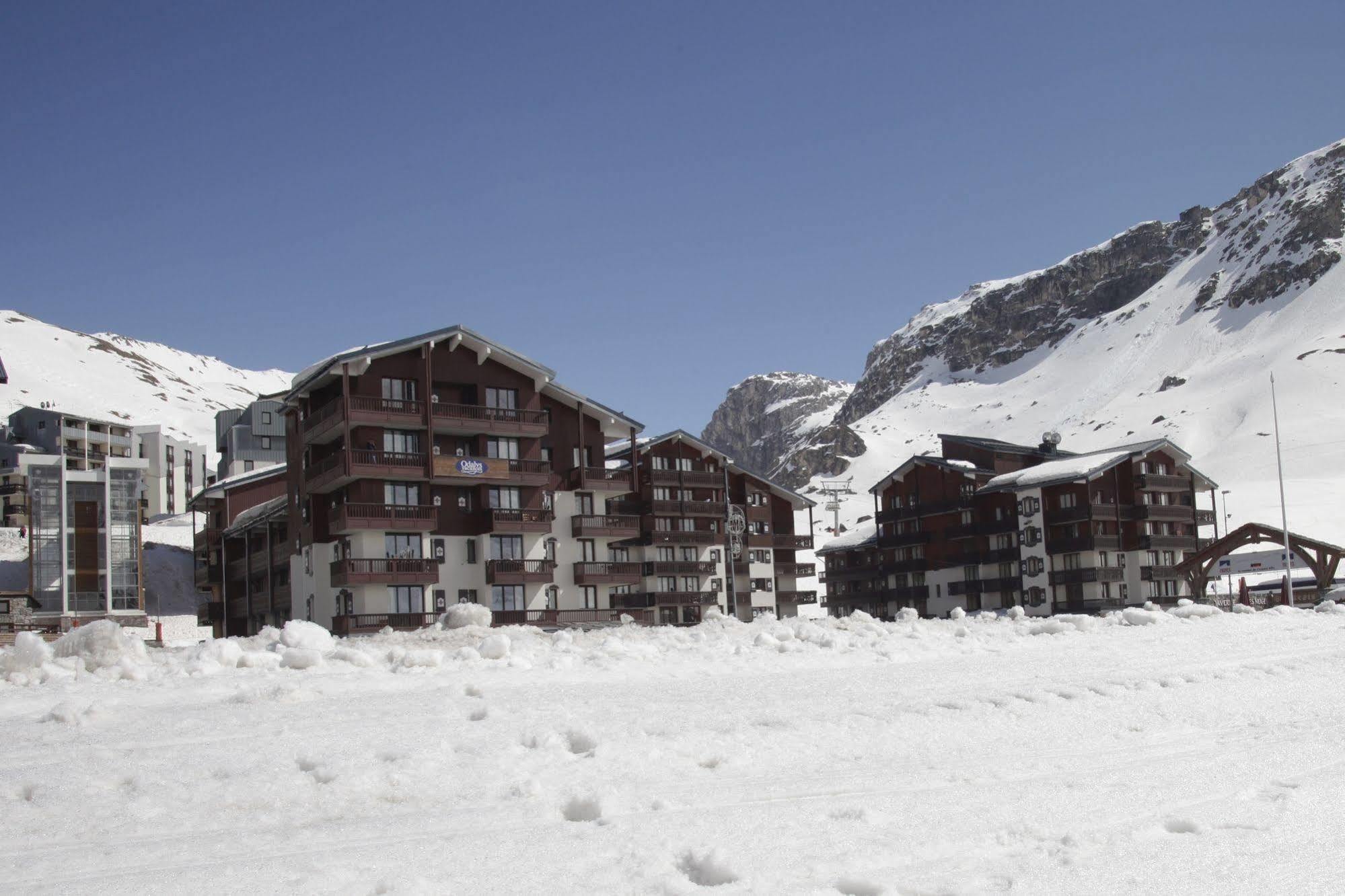Residence Odalys Le Rond Point Des Pistes Тин Екстериор снимка